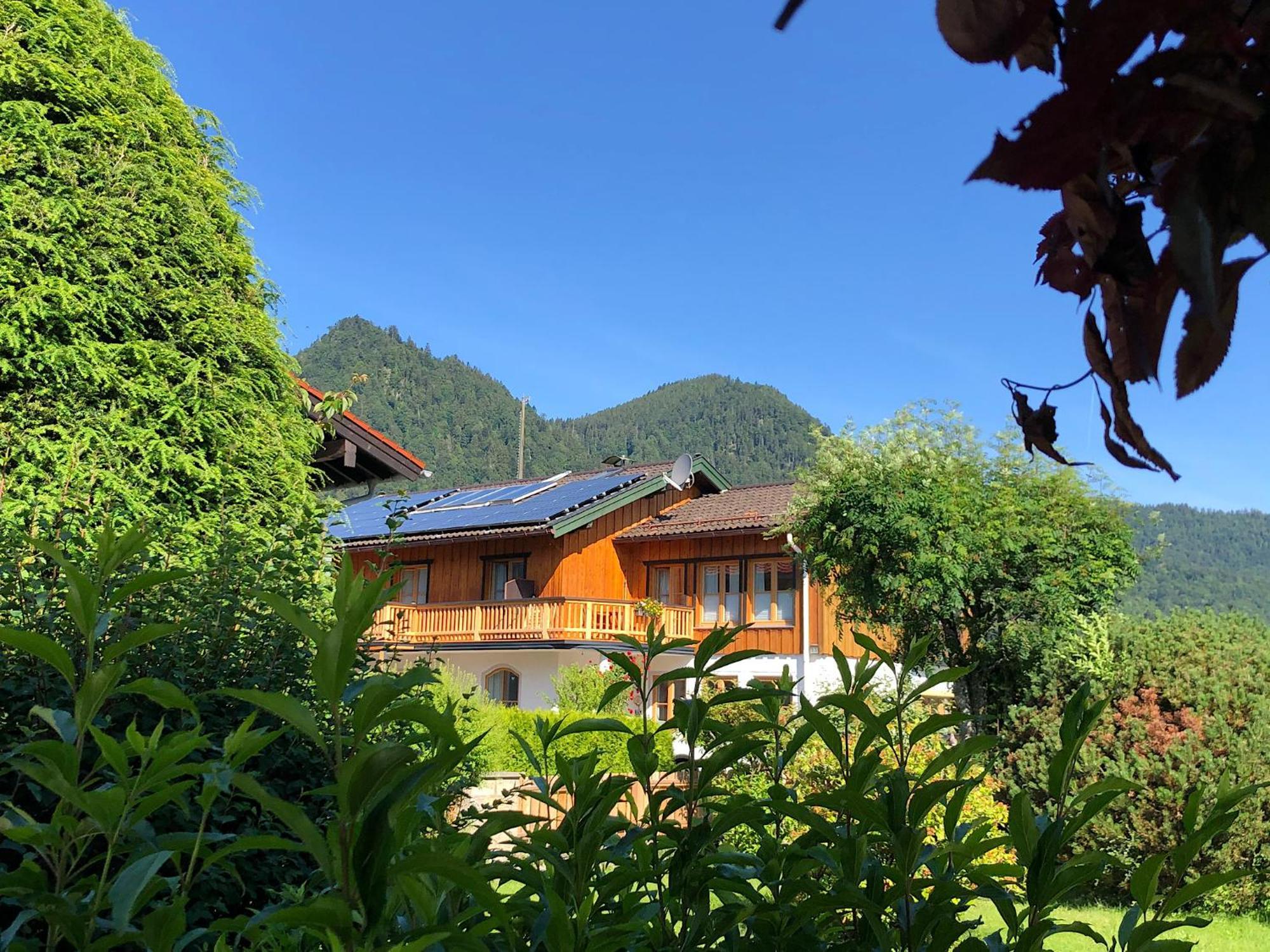 Ferienwohnung Eisenberger Inkl. Chiemgaukarte Ruhpolding Luaran gambar